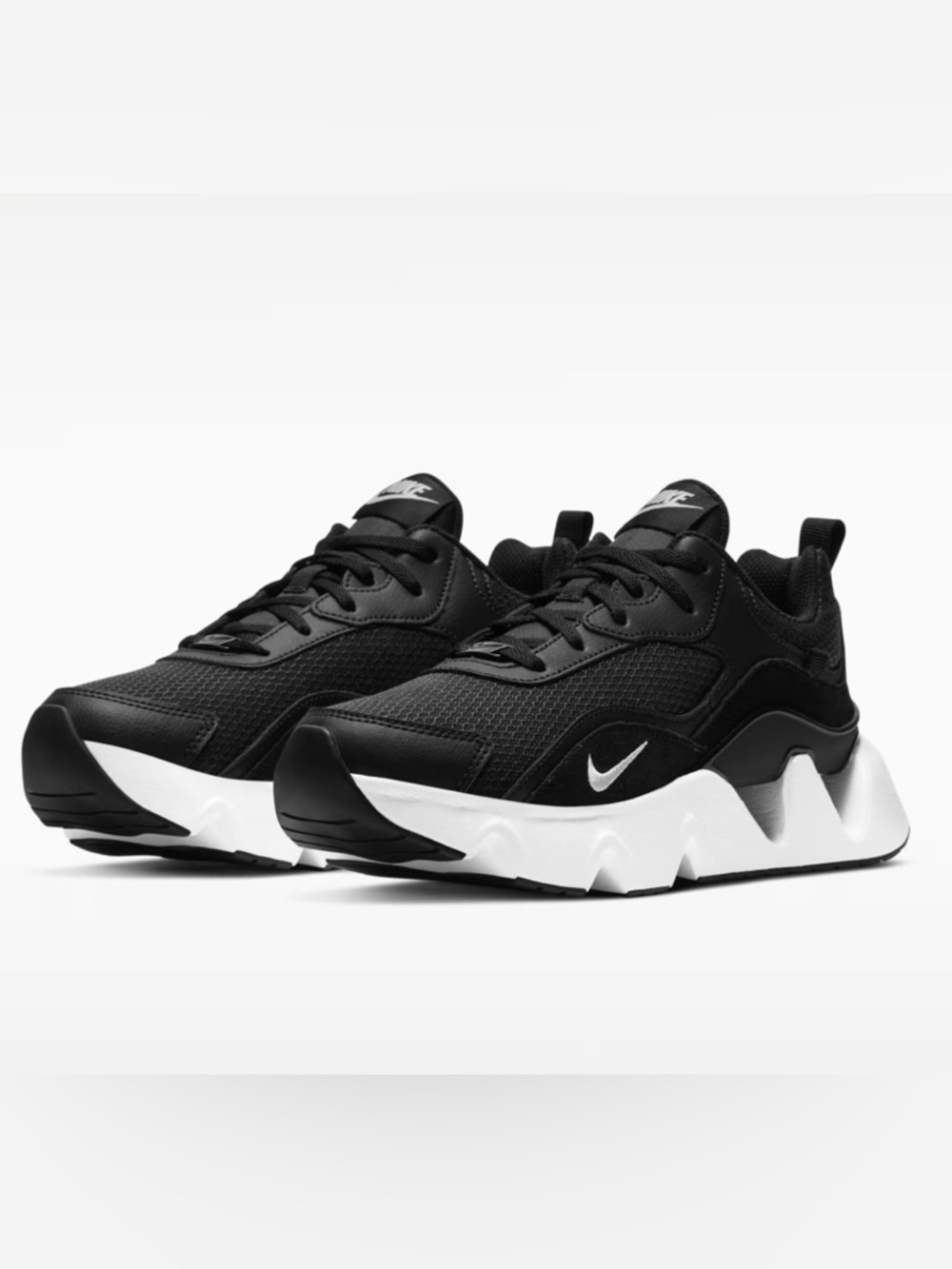 Nike RYZ 365 II sneakers in black and white Women Size 7.5